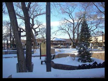 Taos Country Inn Exterior photo